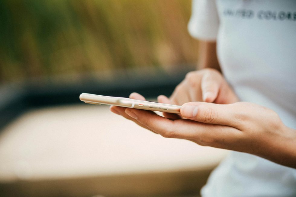 mobile-phone-pexels-nurseryart-369376